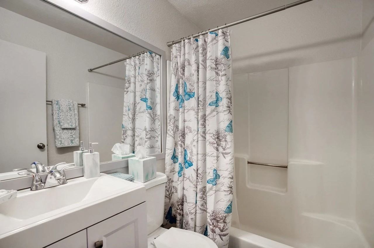 Elevate @ South Mountain LLC - Photo 7 of 38