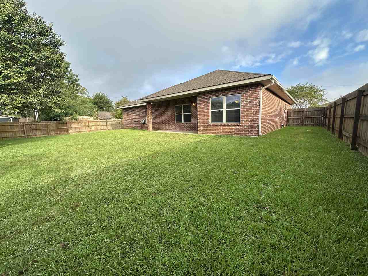 6863 Par Road - Photo 5 of 40