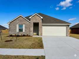 featured image of 2604 Kathleens Xing