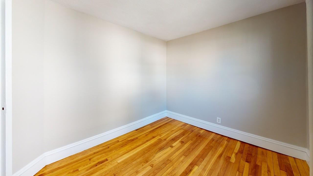 18 Kelley Ct #18 - Photo 4 of 10