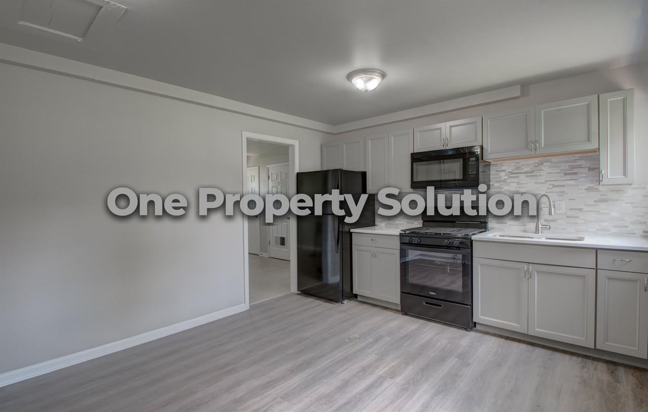 5001 Carolina St - Photo 5 of 22