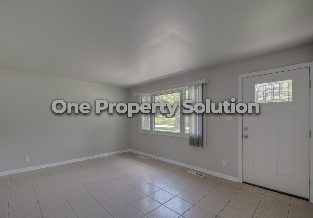 5001 Carolina St - Photo 4 of 22