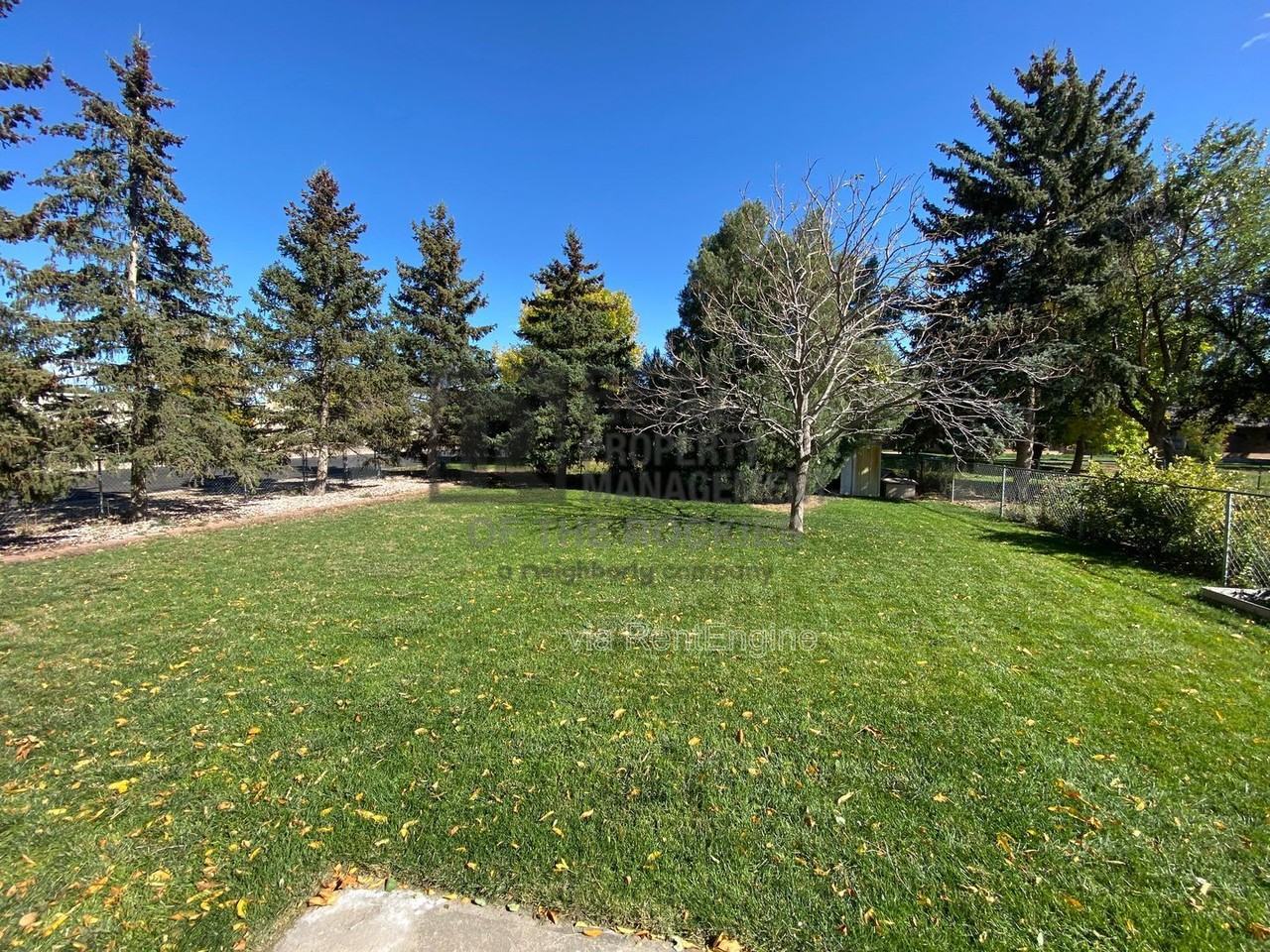 700 Dawn Ave - Photo 5 of 6