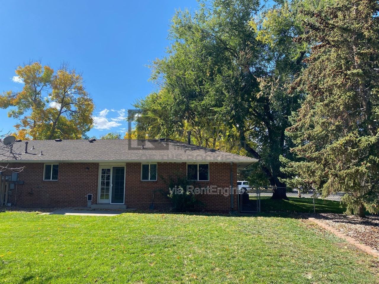 700 Dawn Ave - Photo 6 of 6