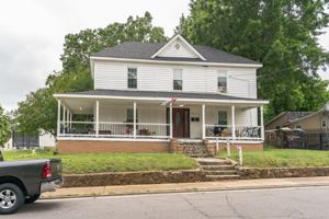 featured image of 1710 Lomond St