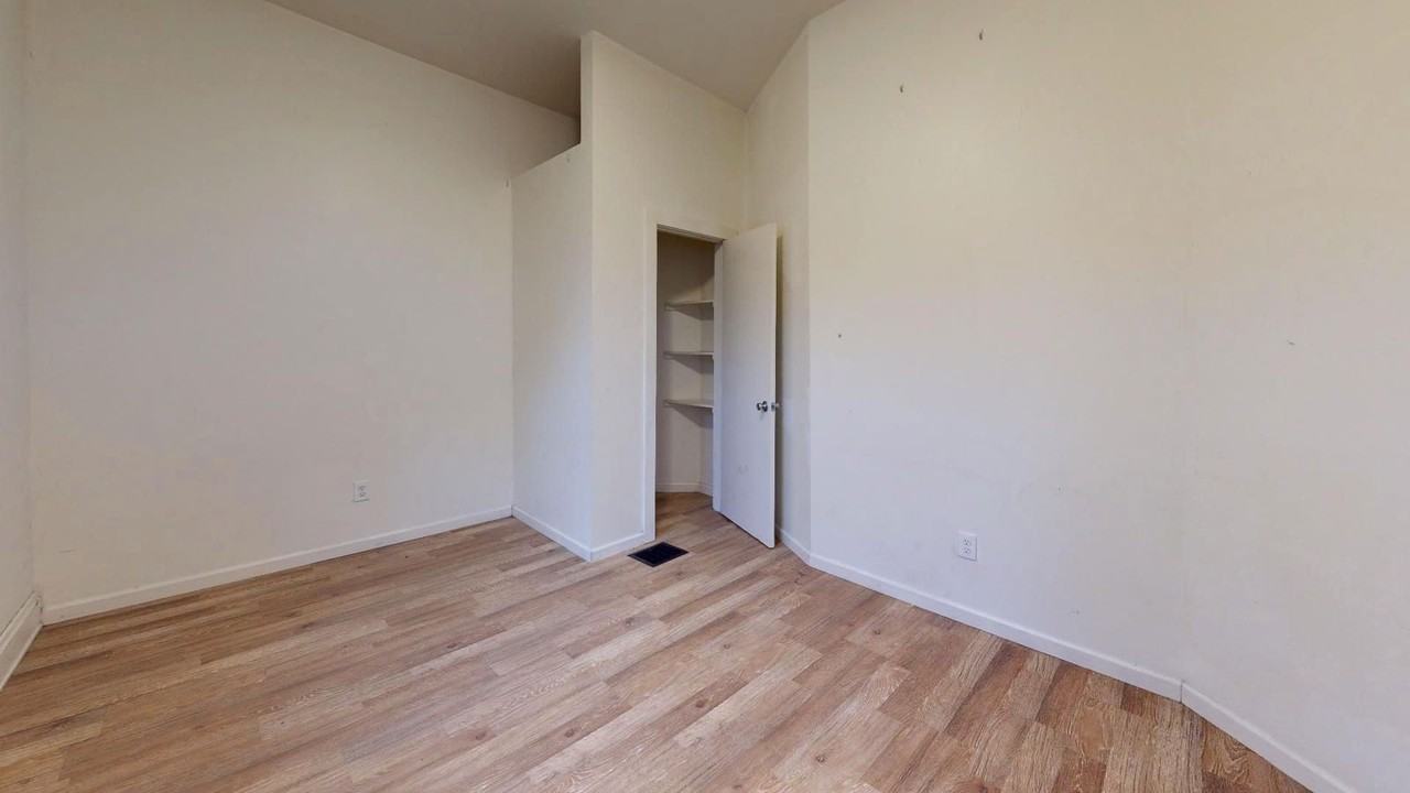 26 W Hollister St - Photo 7 of 18