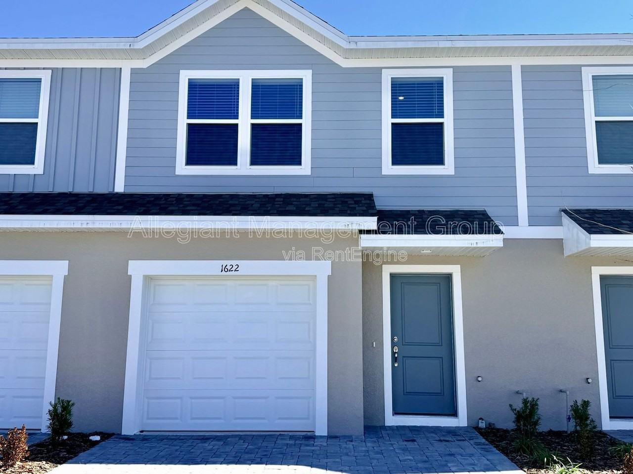 1622 Fan Palm Dr - Photo 2 of 25