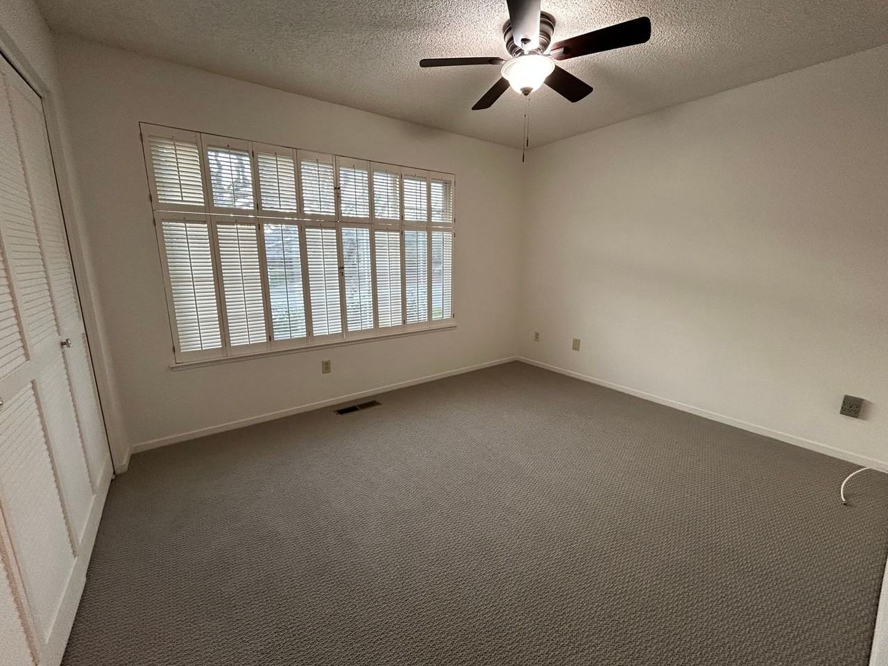 6537 Meadowridge Dr - Photo 6 of 11