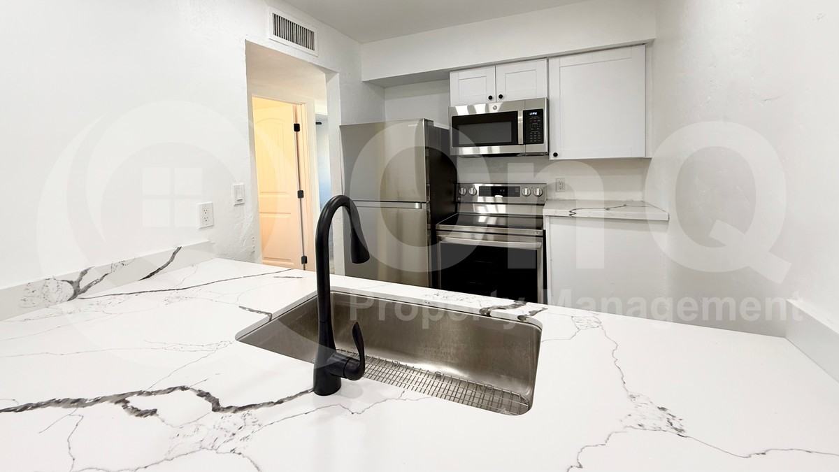 2739 E Tamarisk Ave #1 - Photo 3 of 11