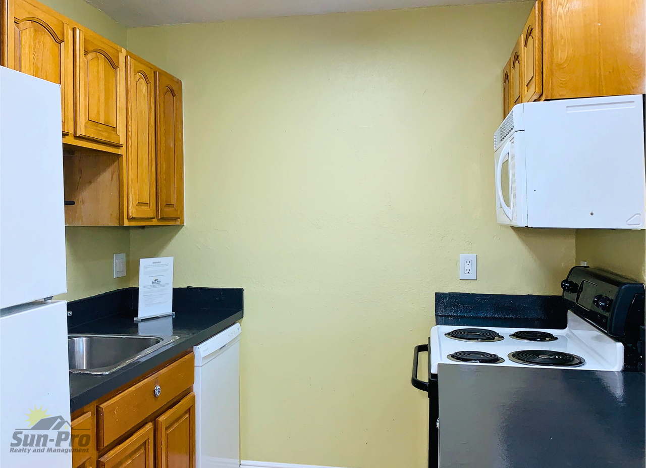 900 S Peninsula Dr #200 - Photo 6 of 13