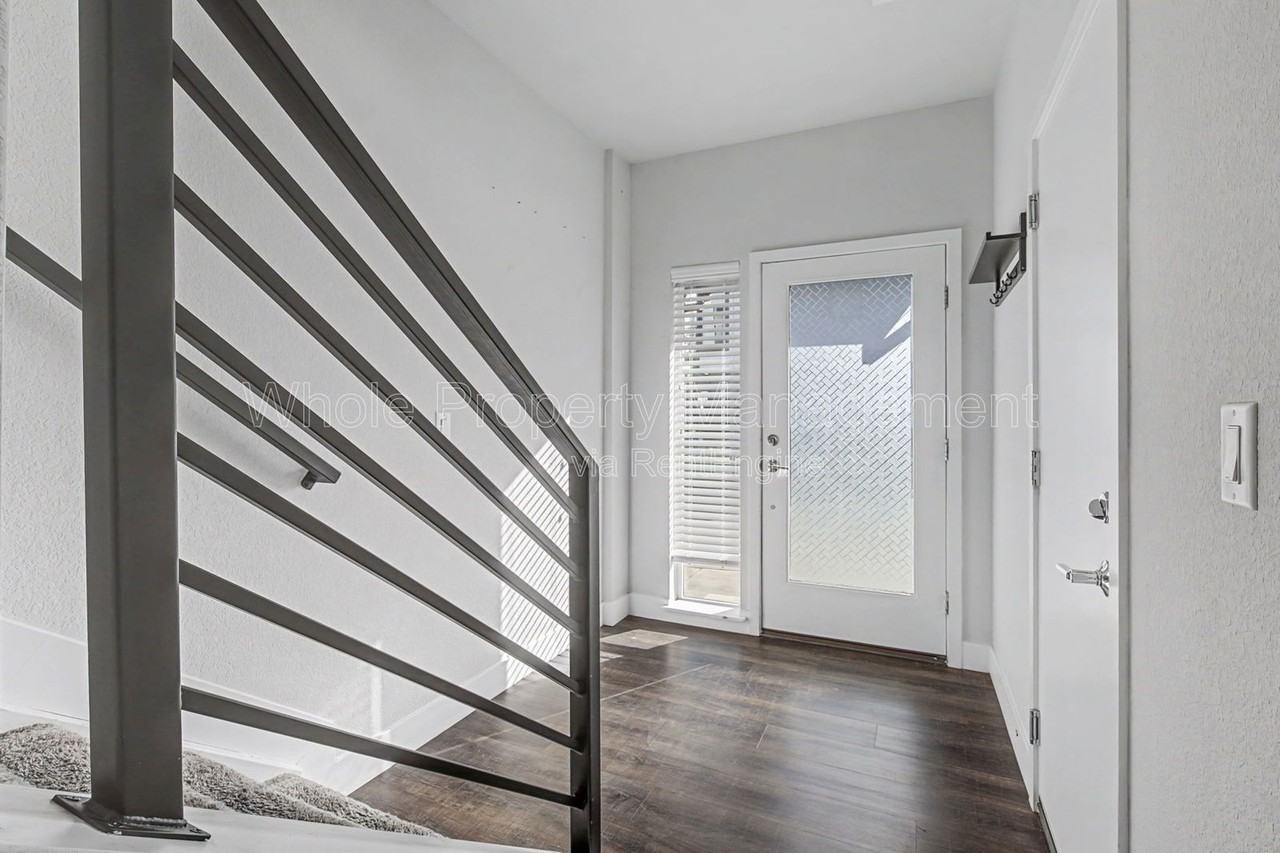 5651 W 11th Pl - Photo 2 of 26