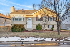 featured image of 4 Devondale Pl