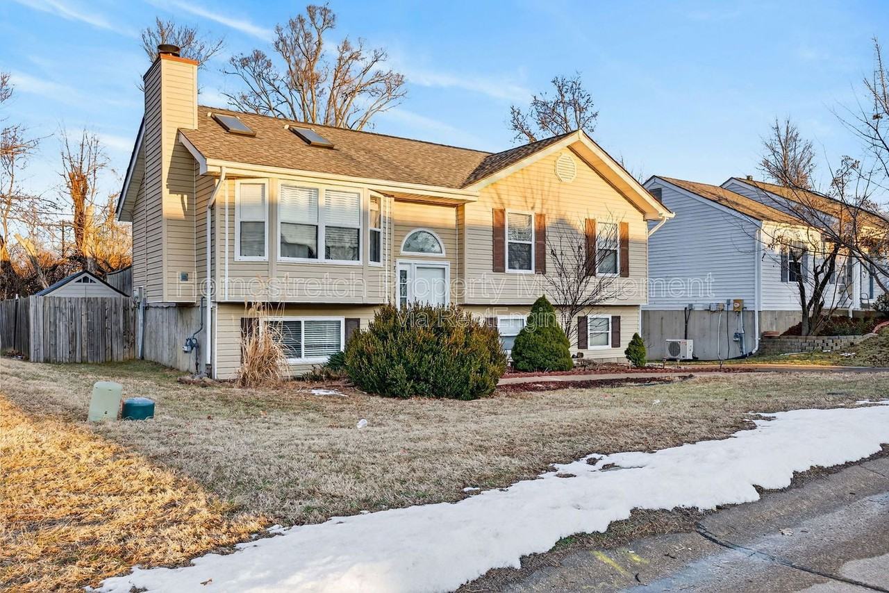 4 Devondale Pl - Photo 2 of 43