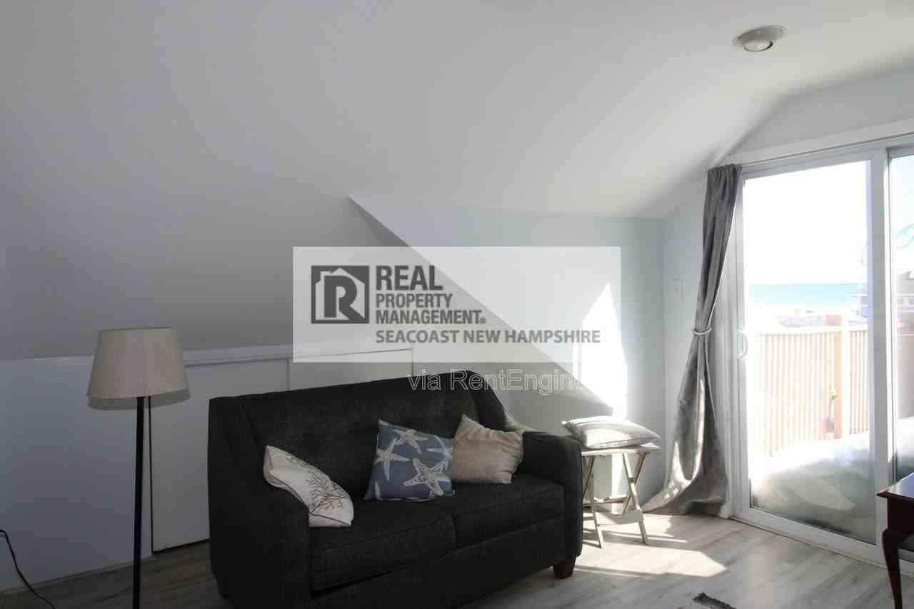 4 Ashworth Ave #2 - Photo 7 of 17