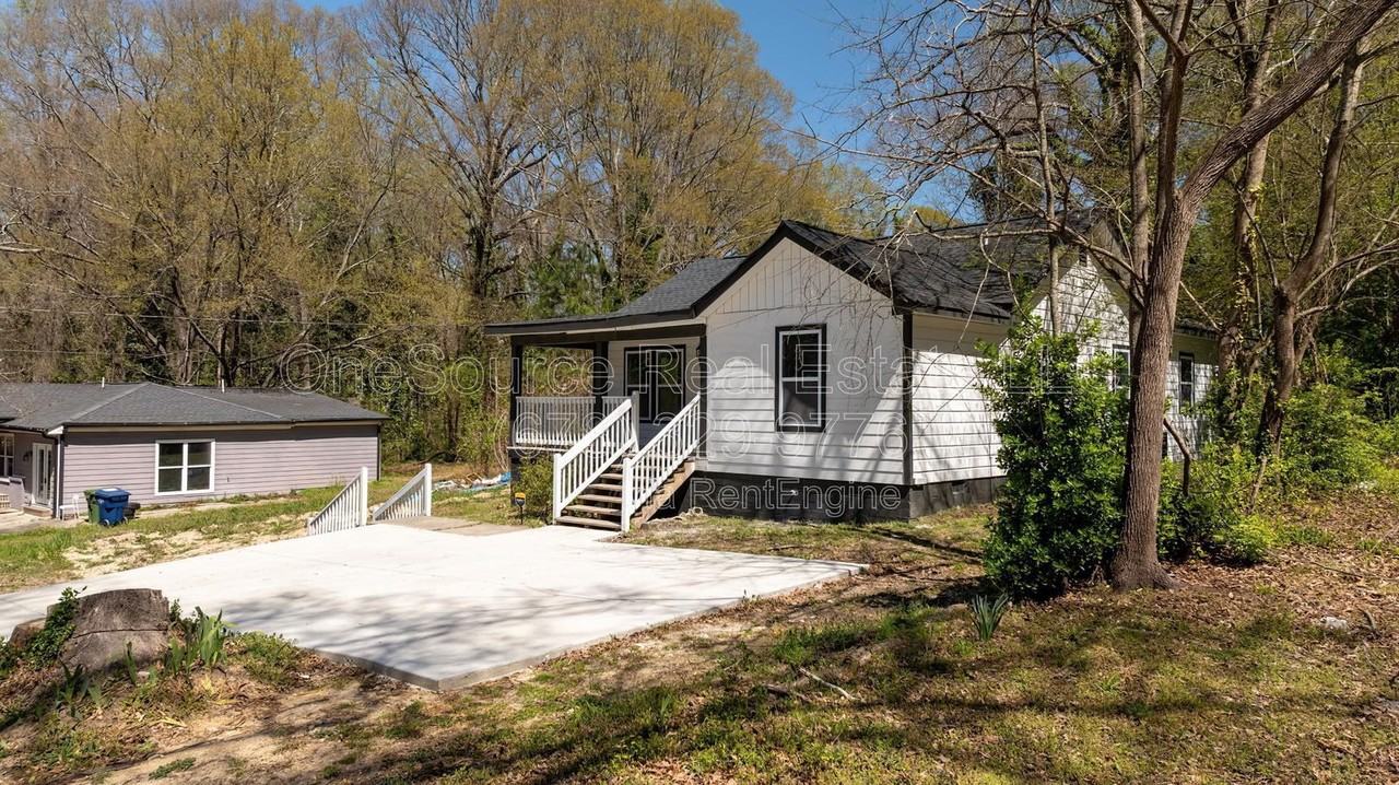 665 S Eugenia Pl Nw - Photo 5 of 50