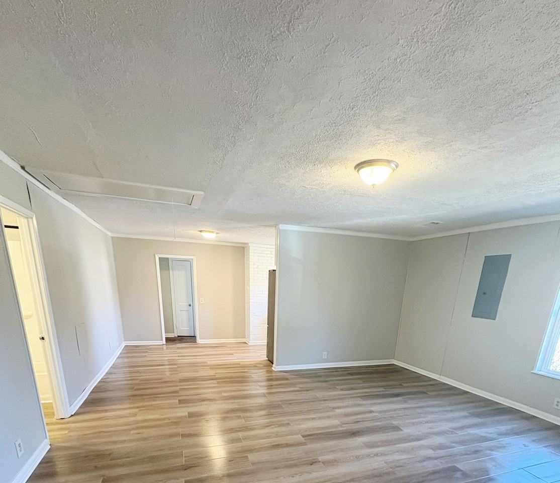 1281 Turner Rd - Photo 7 of 13