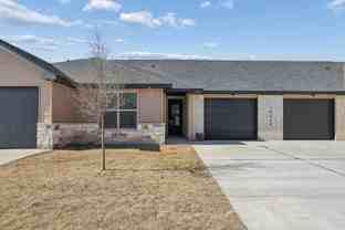 10424 10424 Tierra Santa #C - Photo 1 of 1