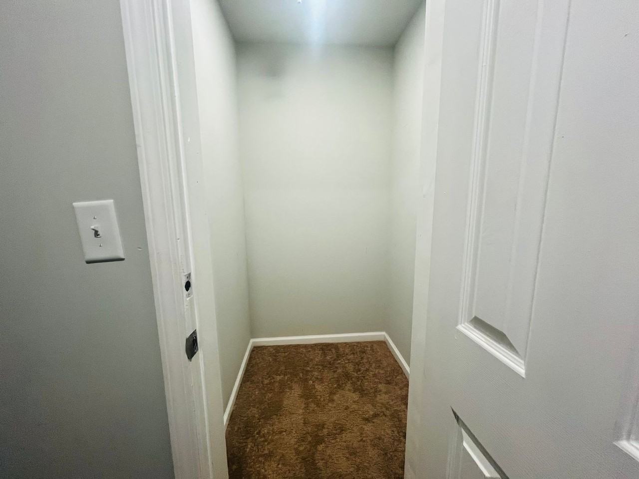 1055 Walnut St #C - Photo 7 of 9