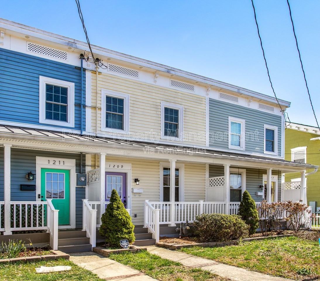 1209 N 29th St - Photo 3 of 26