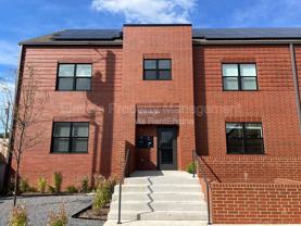 1701 Nw 12th St #13 - Photo 1 of 1