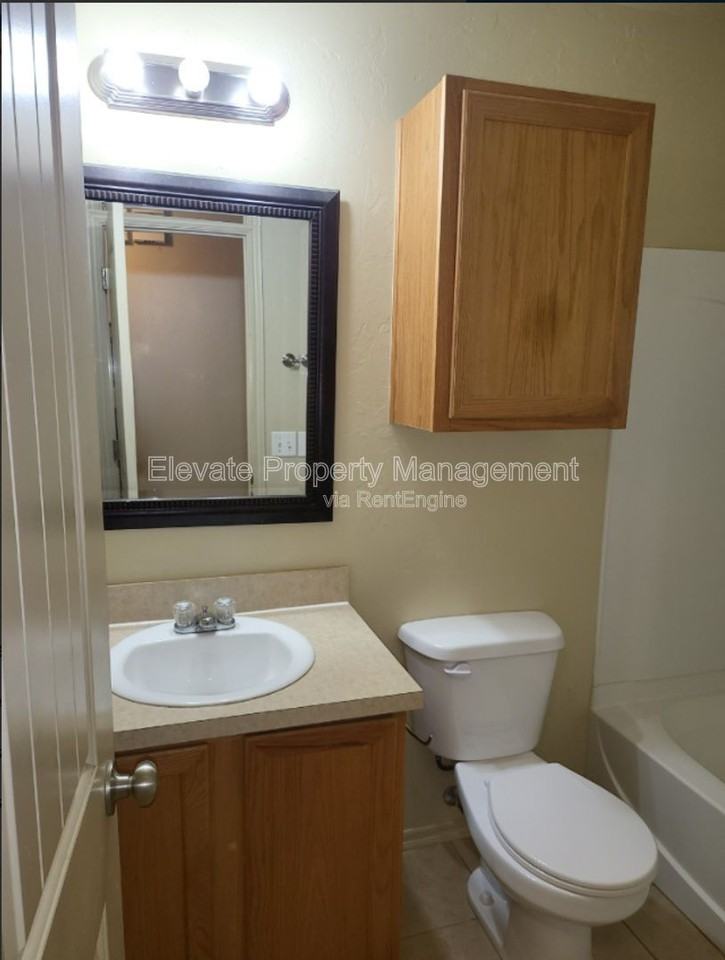 921 W Prairie Wind Way - Photo 5 of 23