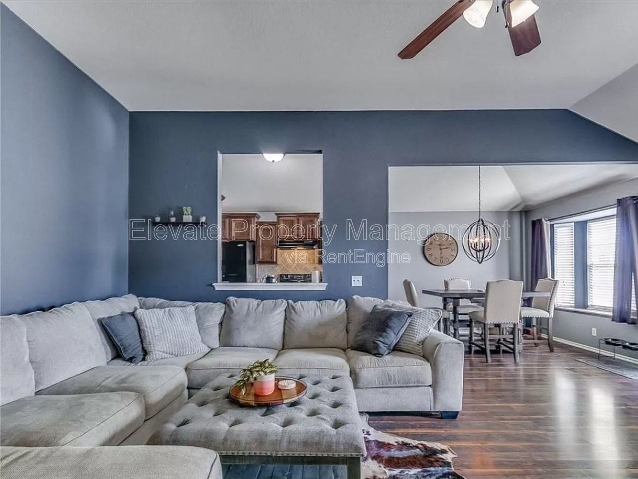 6812 Nw 157th St - Photo 5 of 27