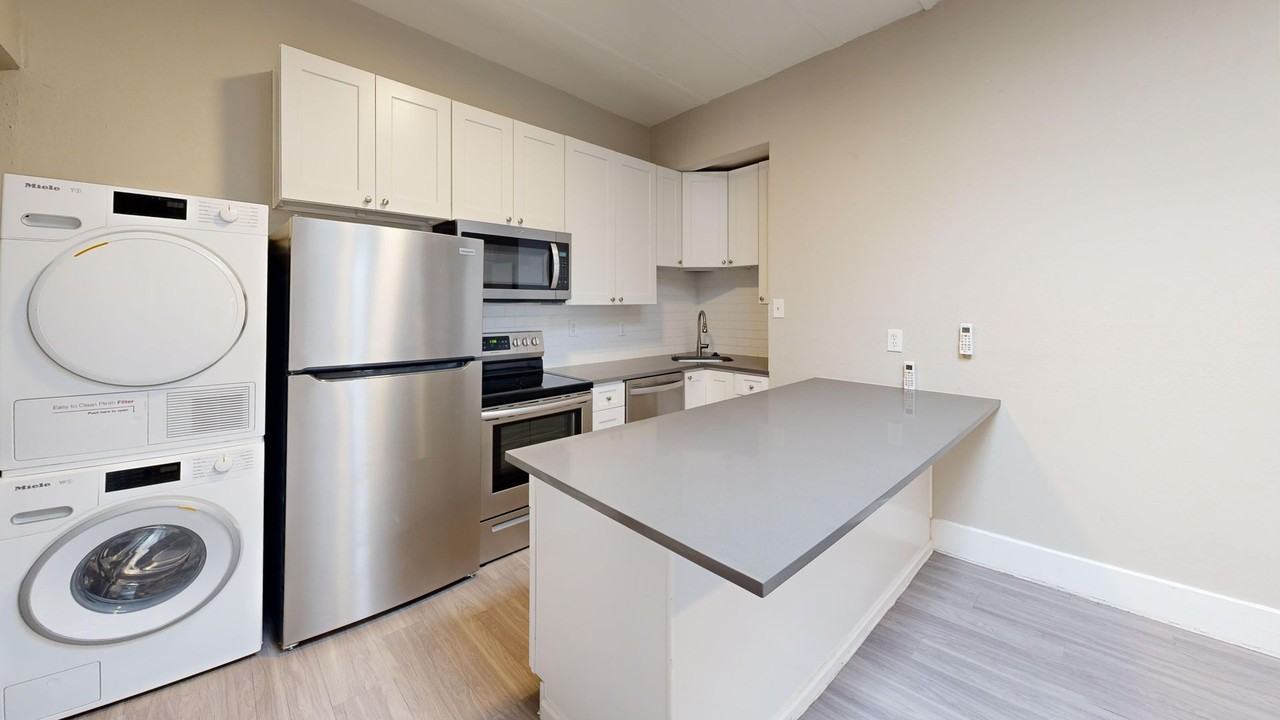 1116 13th St. - Photo 6 of 12