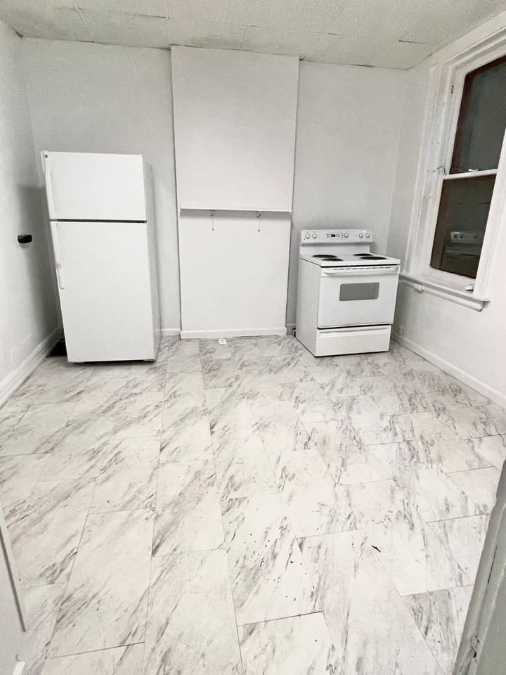 2322 Chickasaw St - Photo 4 of 21