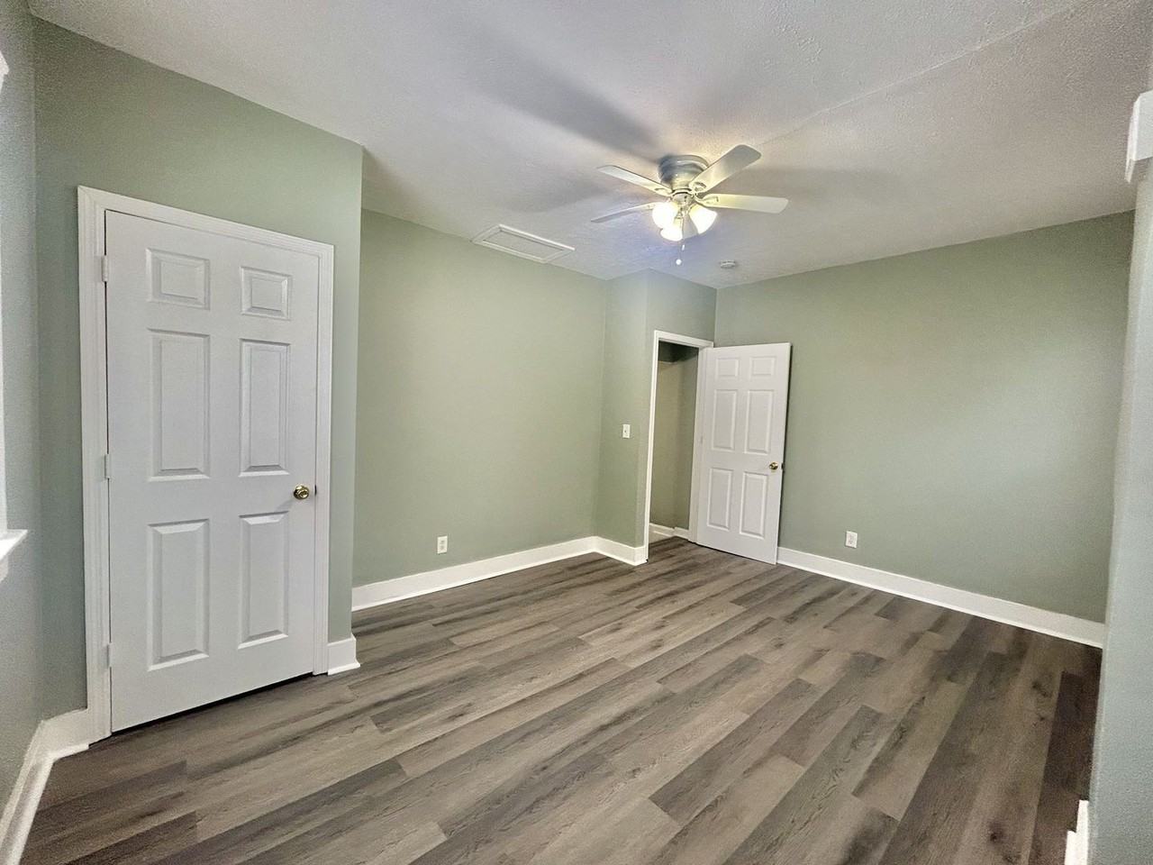 3062 Kerper Ave - Photo 4 of 17