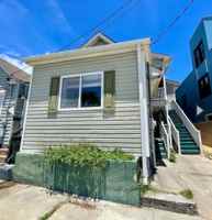 featured image of 86 Romney St #A