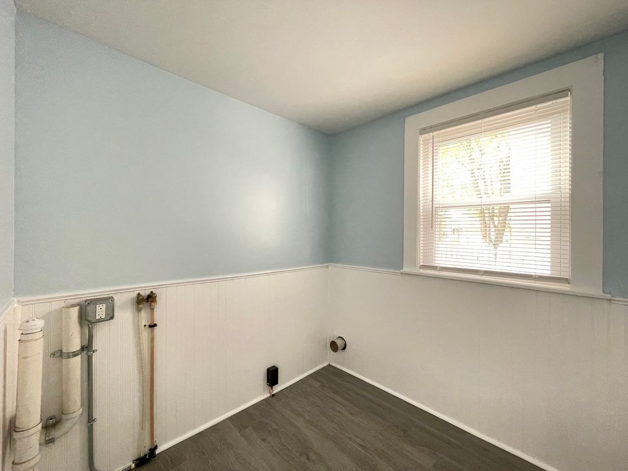 9 Oak St #1 - Photo 5 of 20