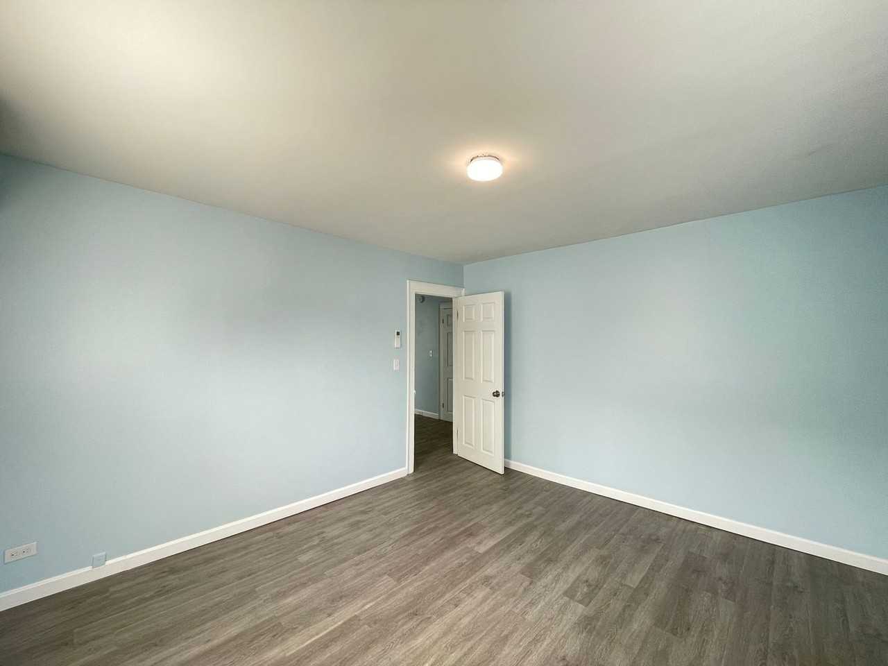 9 Oak St #1 - Photo 7 of 20