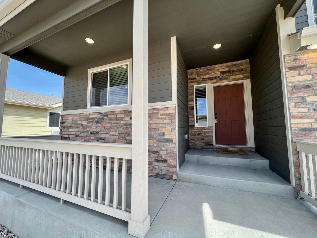 1110 Tur St - Photo 5 of 40