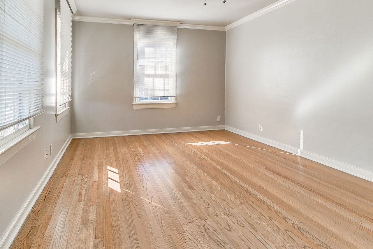 3713 N Lee Ave - Photo 5 of 18