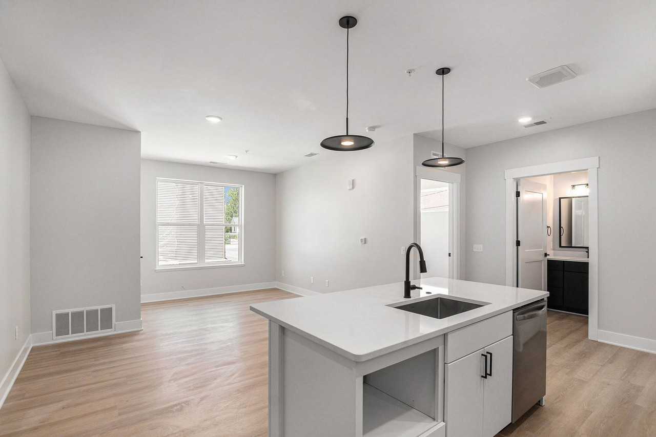 3233 Prospect St #204 - Photo 7 of 35