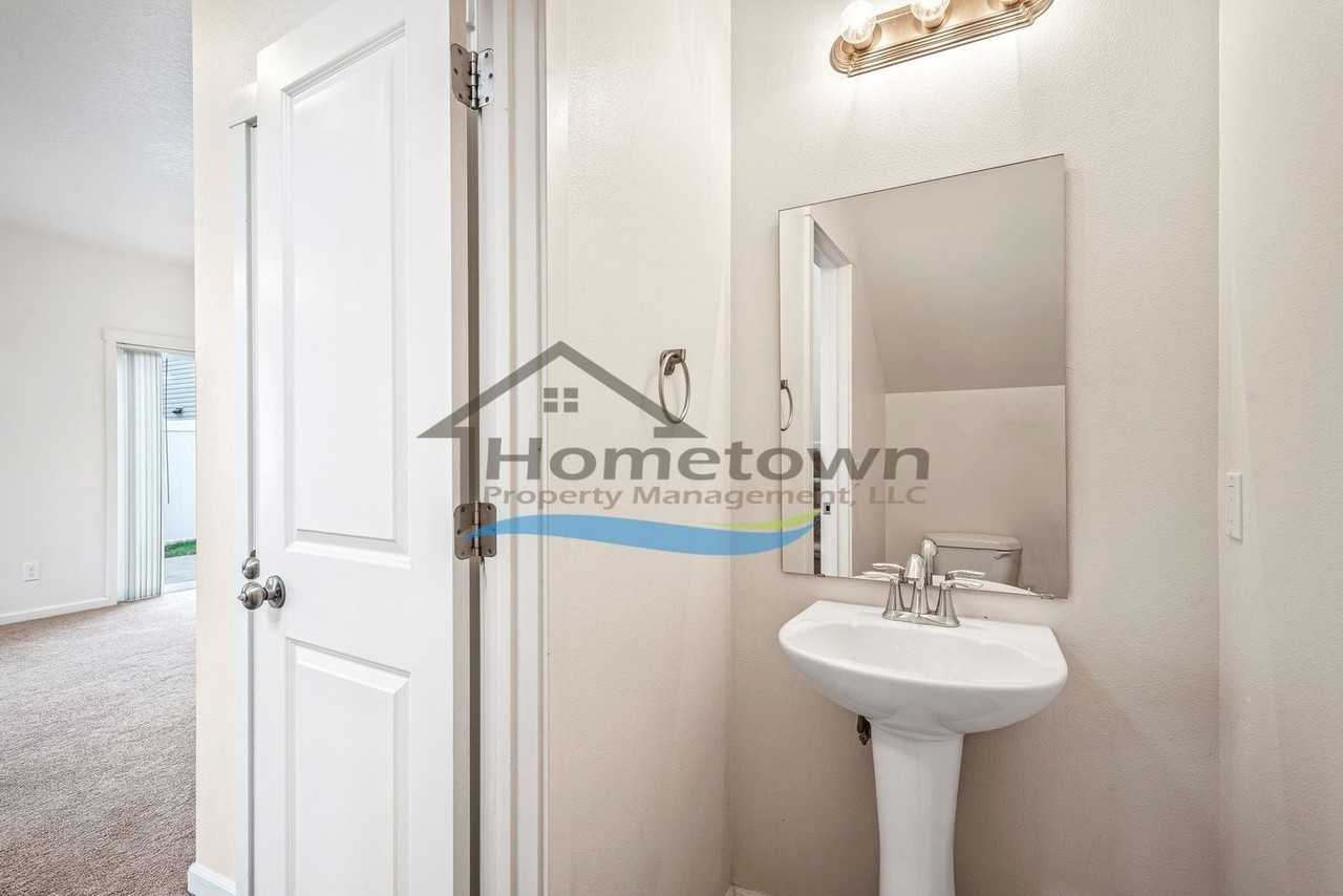 7807 N Holyoke Loop - Photo 7 of 29