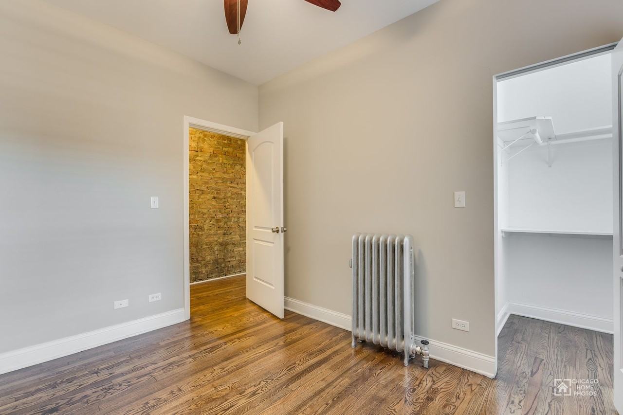 4405 N Mozart St #3 - Photo 6 of 12