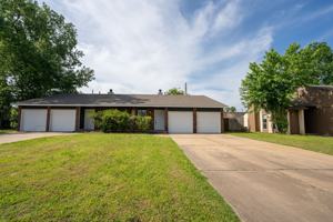 featured image of 2209 W Galveston St