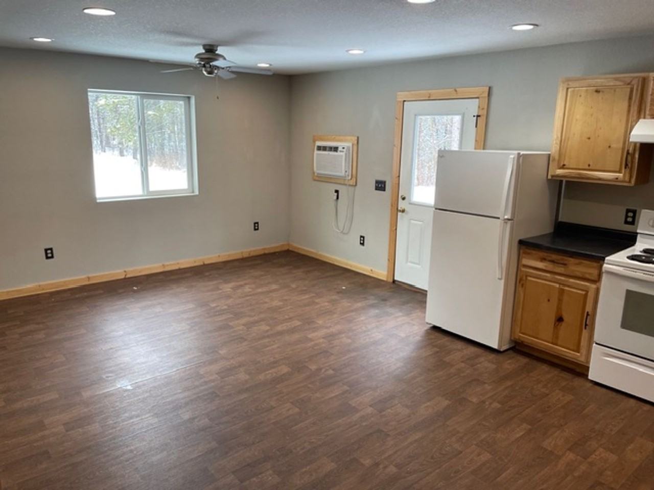 Pinewood Rd - Photo 5 of 5