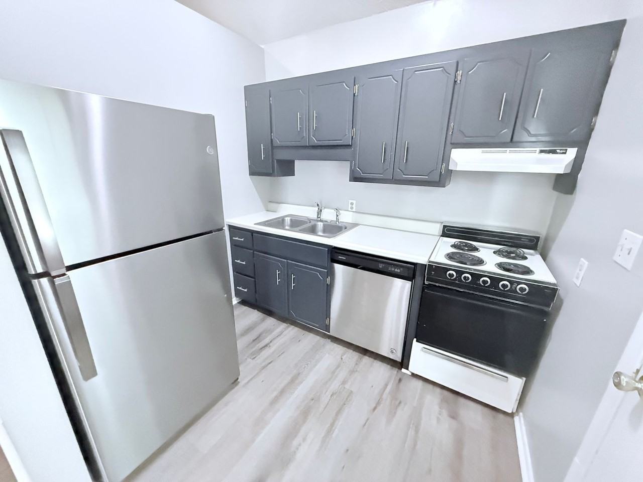 1311I Access Rd - Photo 2 of 20