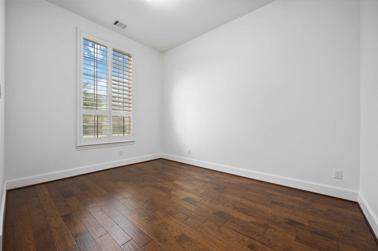 4110 Clover Ridge Ln - Photo 2 of 29