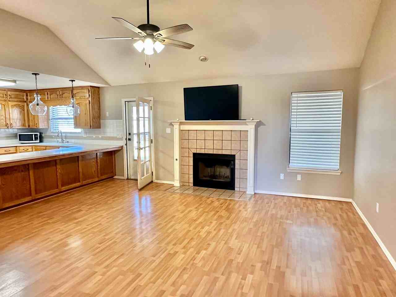 481 Desert Sun Ct - Photo 6 of 25