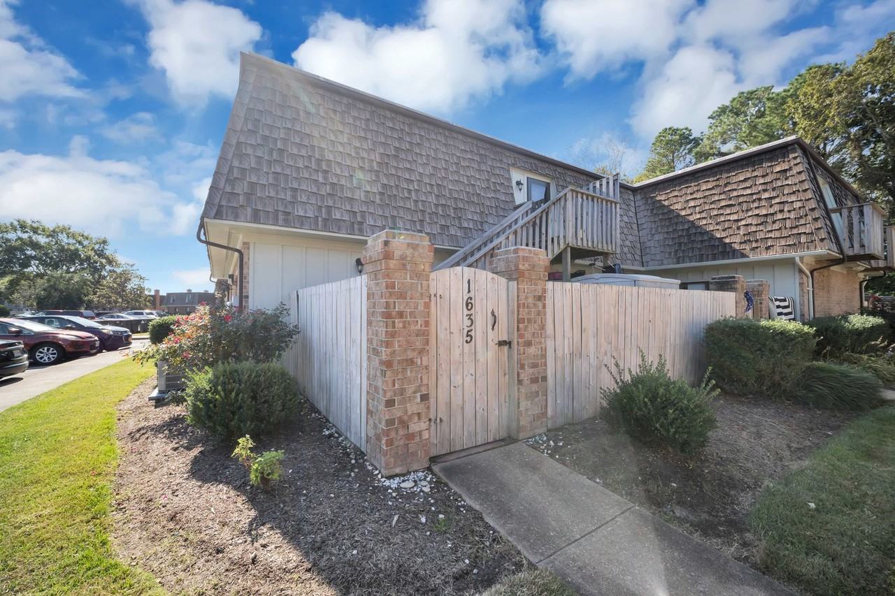 1635 Ocean Bay Dr - Photo 3 of 43