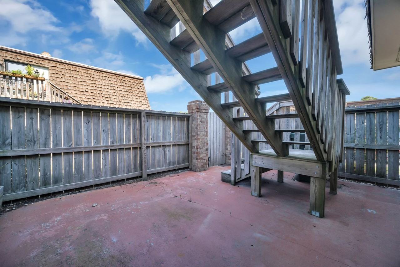 1635 Ocean Bay Dr - Photo 7 of 43