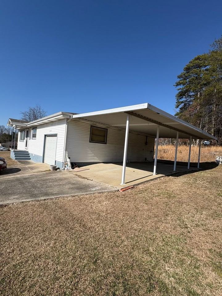 3390 Cumberland Falls Hwy - Photo 4 of 17