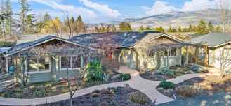 679 Clay St #A - Photo 1 of 1