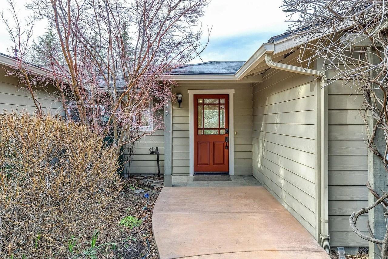 679 Clay St - Photo 2 of 50