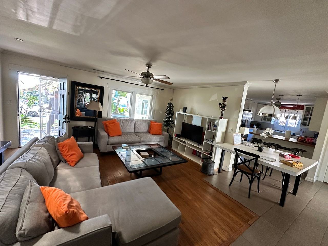 5682 Mary Lane Dr - Photo 4 of 18