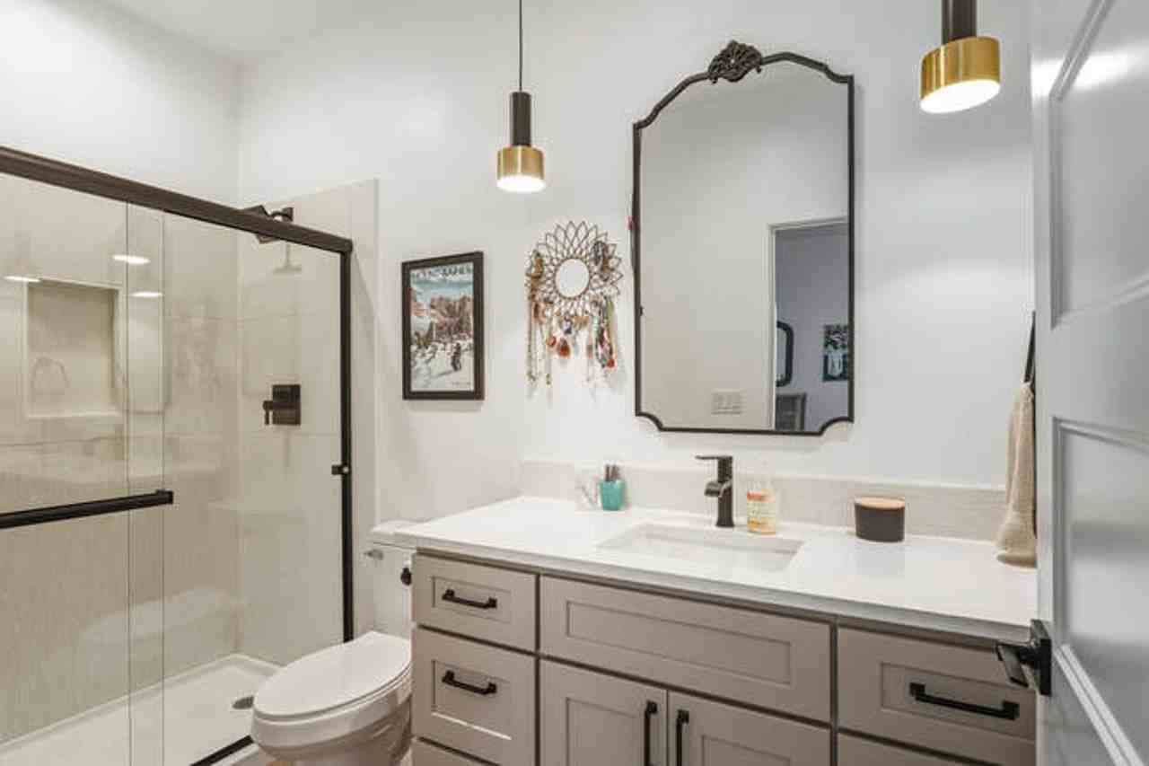 4420 W Gage St - Photo 3 of 26