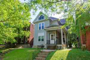 featured image of 1476 Michigan Ave